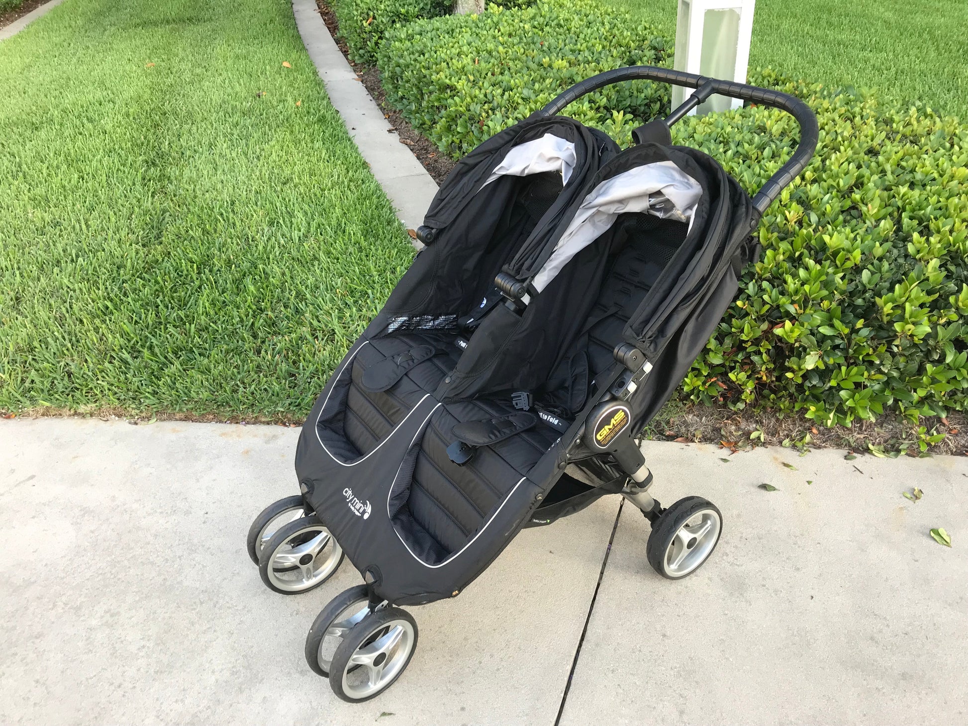 city mini double stroller green Baby Jogger City Mini Double Stroller Rental